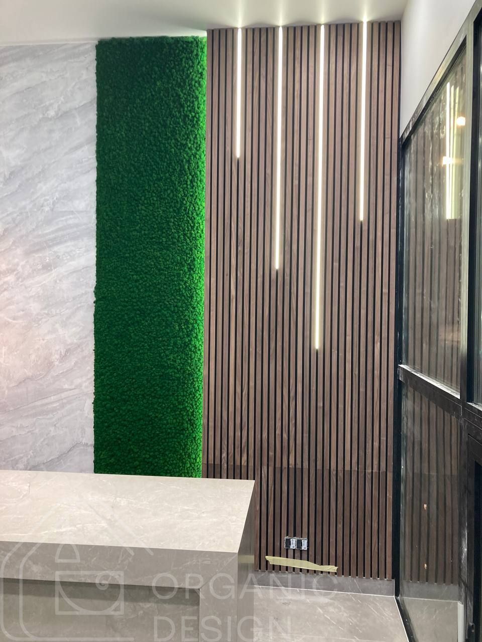 Vertical Greening - Decorative Moss, Plants and Flowers - Custom Made