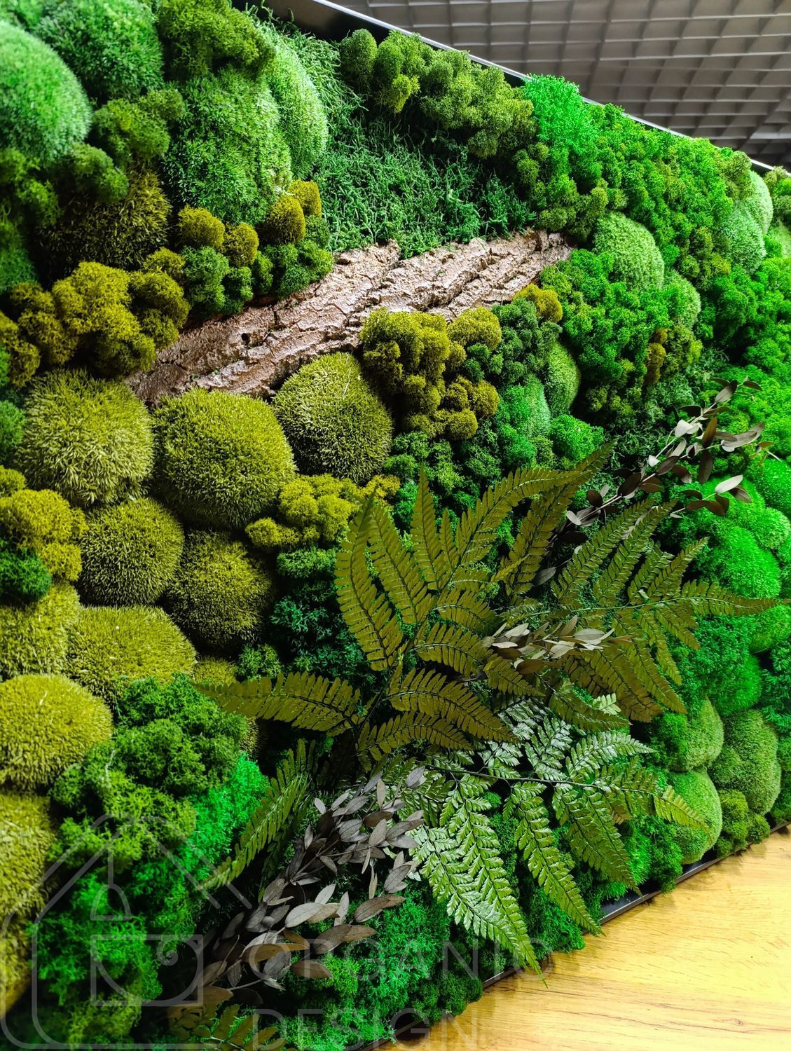 Preserved Moss Wall Art - 220x70 cm